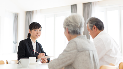 中高年齢者の再就職支援　イメージ写真